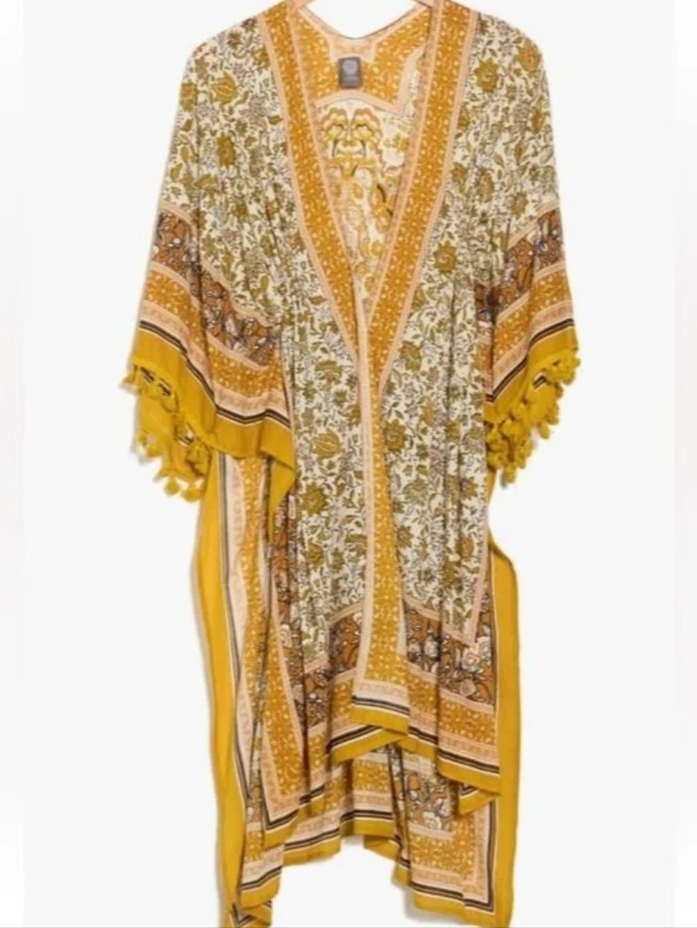 VINCE CAMUTO Boho Floral Tassel Kimono in Mustard and Cream